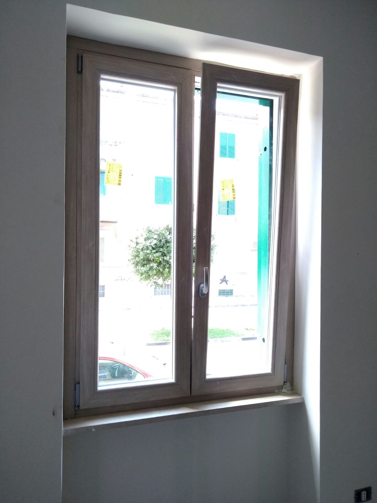 finestra-facile-infissi-alluminio